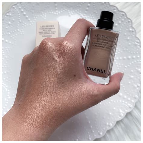 chanel sheer|LES BEIGES Sheer Healthy Glow Highlighting Fluid .